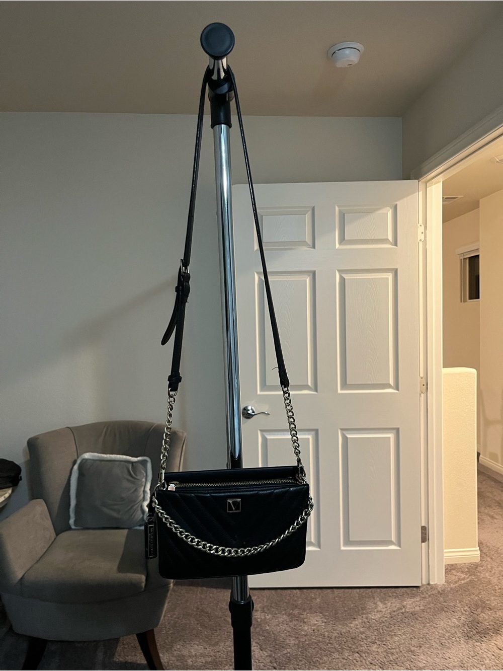Victoria’s Secret Black Quilted Chain-Accent Crossbody Bag